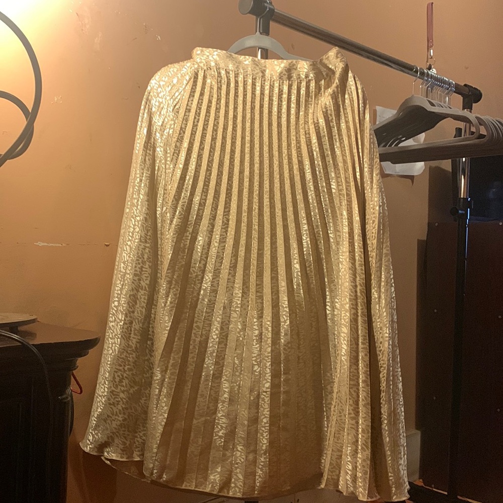 This is a golden, beauty skirt